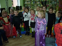 5 listopada - DZIEŃ POSTACI Z BAJEK