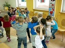 Wizyta BIEDRONEK w bibliotece
