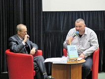Spotkanie prowadził Piotr Pawłowski