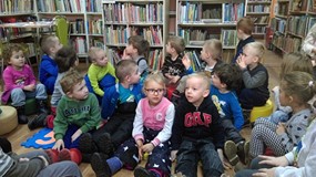 Motylki w bibliotece