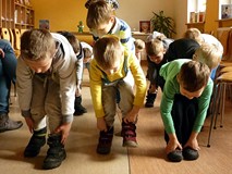 Zabawa ruchowa - TUPIĄ SŁONIE