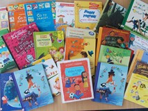 Zdjęcie ksiażek Grzegorza Kasdepke dostępnych w bibliotece