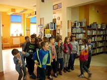 Konkurs - część dzieci wybiera odpowiedź TAK