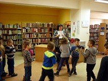 Czas na sprawdzenie OWADZIEJ WIEDZY - dzieci wybierają odpowiedż TAK lub NIE