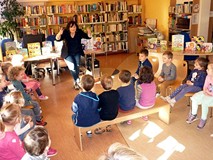 Powitanie dzieci w bibliotece - CZEŚĆ HEJ! CZEŚĆ OK!