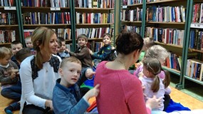 Zabawy w bibliotece