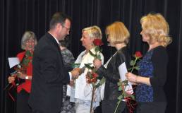 Dariusz Florek honoruje zasłużonych bibliotekarzy