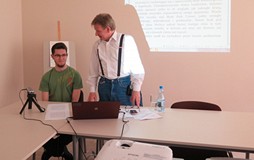 Uczestnicy warsztatów głośnego czytania