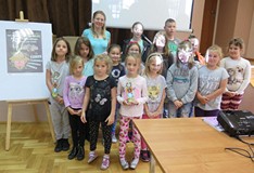 Uczestnicy warsztatów literackich w Świeszynie