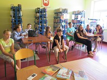 Uczestnicy warsztatów literackich w Dargini