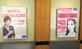 Plakaty widniejące na wystawie z okazji 70-lecia Koszalińskiej Biblioteki Publicznej