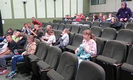 Uczniowie klas VII SP nr 13 w KBP