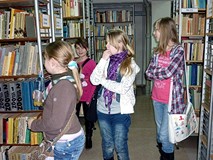 Dotknąć starej książki...