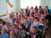 Gimnazjaliści przedszkolakom