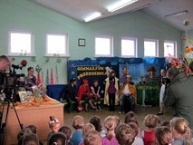 Gimnazjaliści przedszkolakom